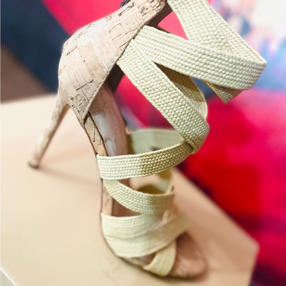 JESSICA SIMPSON - WOMENS HEELS -NWT - Picture 8 of 10